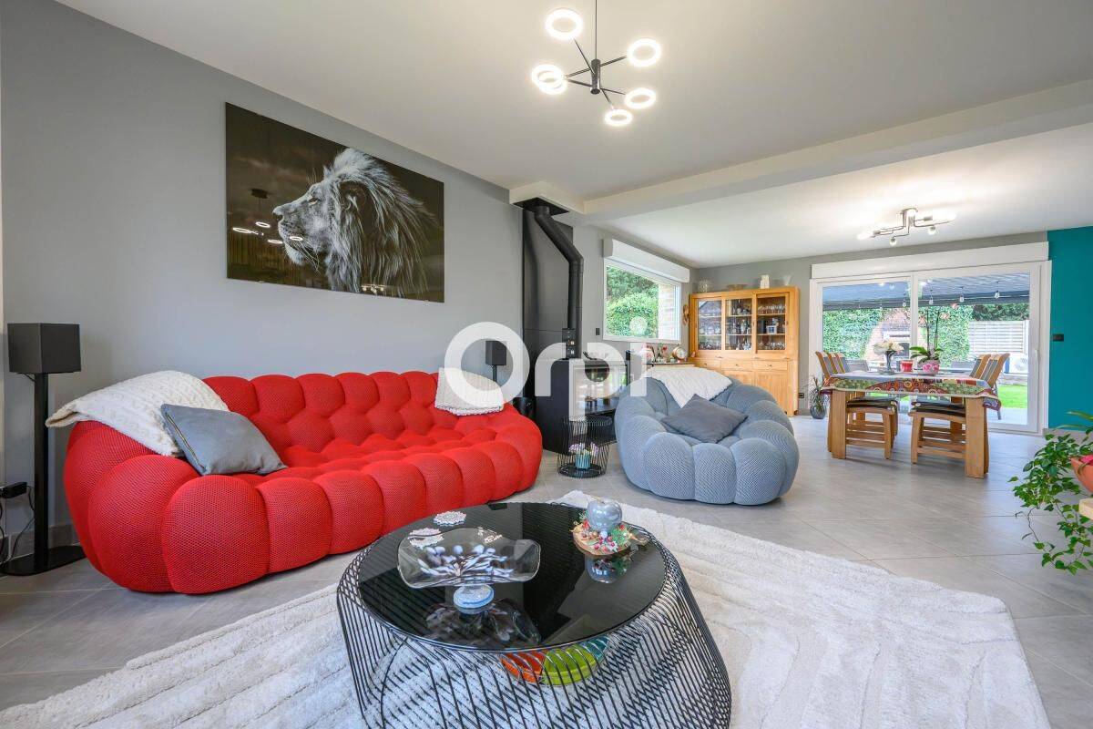 Maison 6 pièces 152 m² · à Cantin · 152 m² · 392 690 €