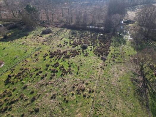 Terrain à vendre 39 400 € 4 428 m² de terrain Diconne 71330