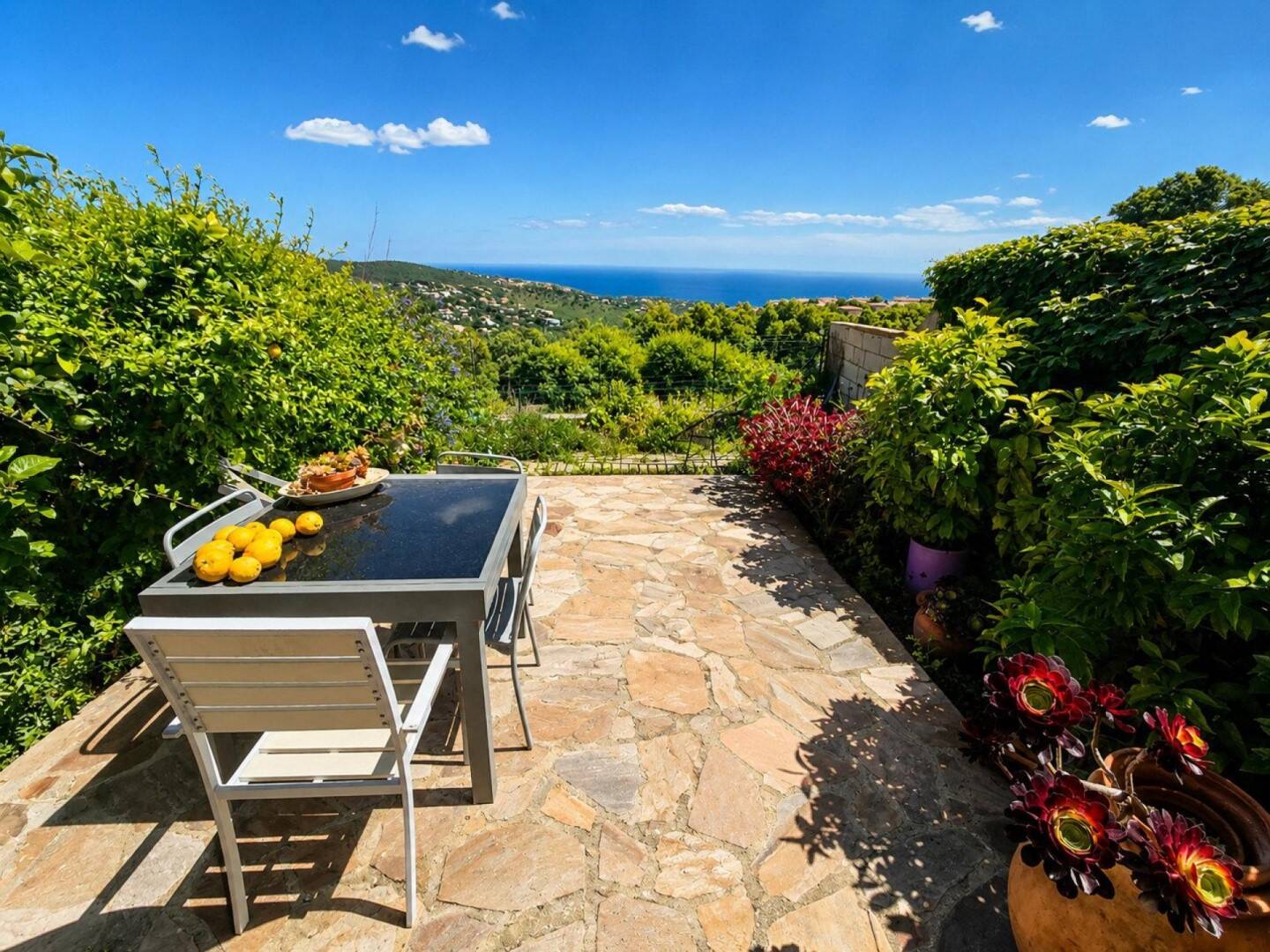 Maison 3 pièces 83 m² · à Roquebrune-sur-Argens · 83 m² · 420 000 €