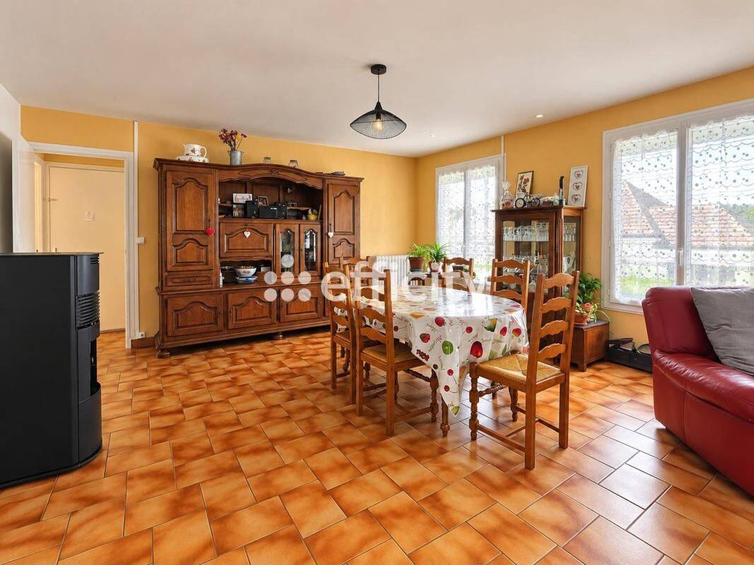 Maison 5 pièces 82 m² · à Alençon · 82 m² · 144 000 €