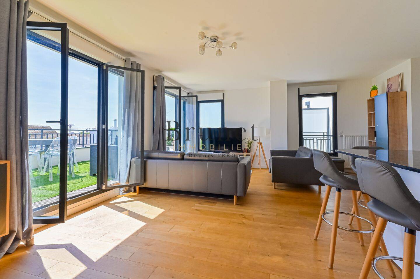 Appartement 4 pièces 93 m² · à Saint-Maur-des-Fossés · 92,8 m² · 769 000 €