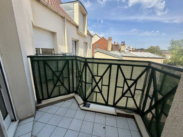 Appartement 1 pièce 25 m² · à Juvisy-sur-Orge · 25 m² · 750 €/mois
