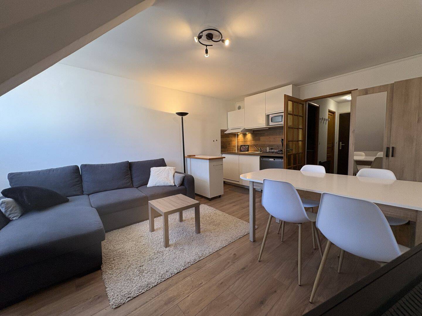 Appartement 1 pièce 27 m² · à Corrençon-en-Vercors · 26,7 m² · 110 000 €