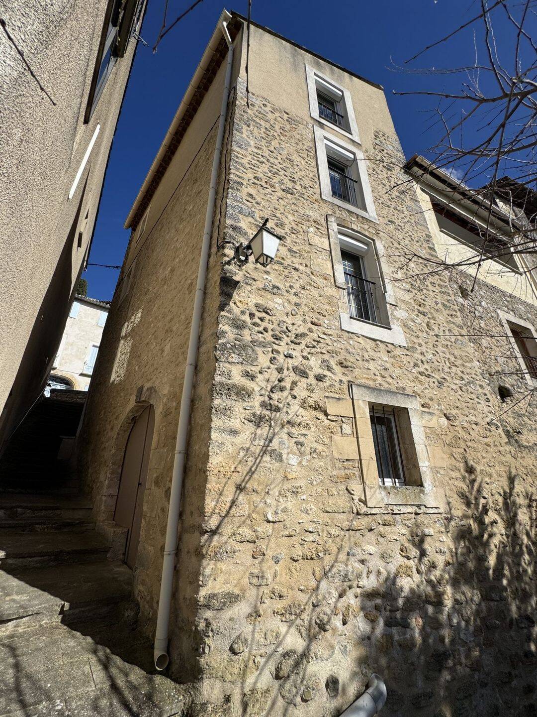 Maison 7 pièces 205 m² · à Ménerbes · 205 m² · 585 000 €