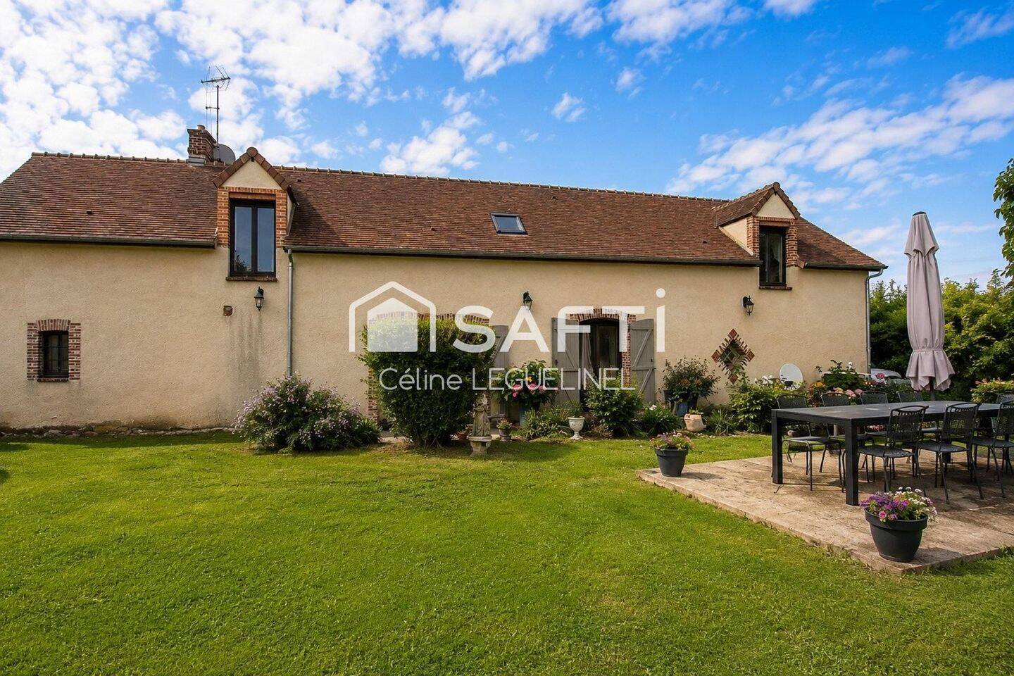 Maison 6 pièces 180 m² · à Vernouillet · 180 m² · 449 000 €