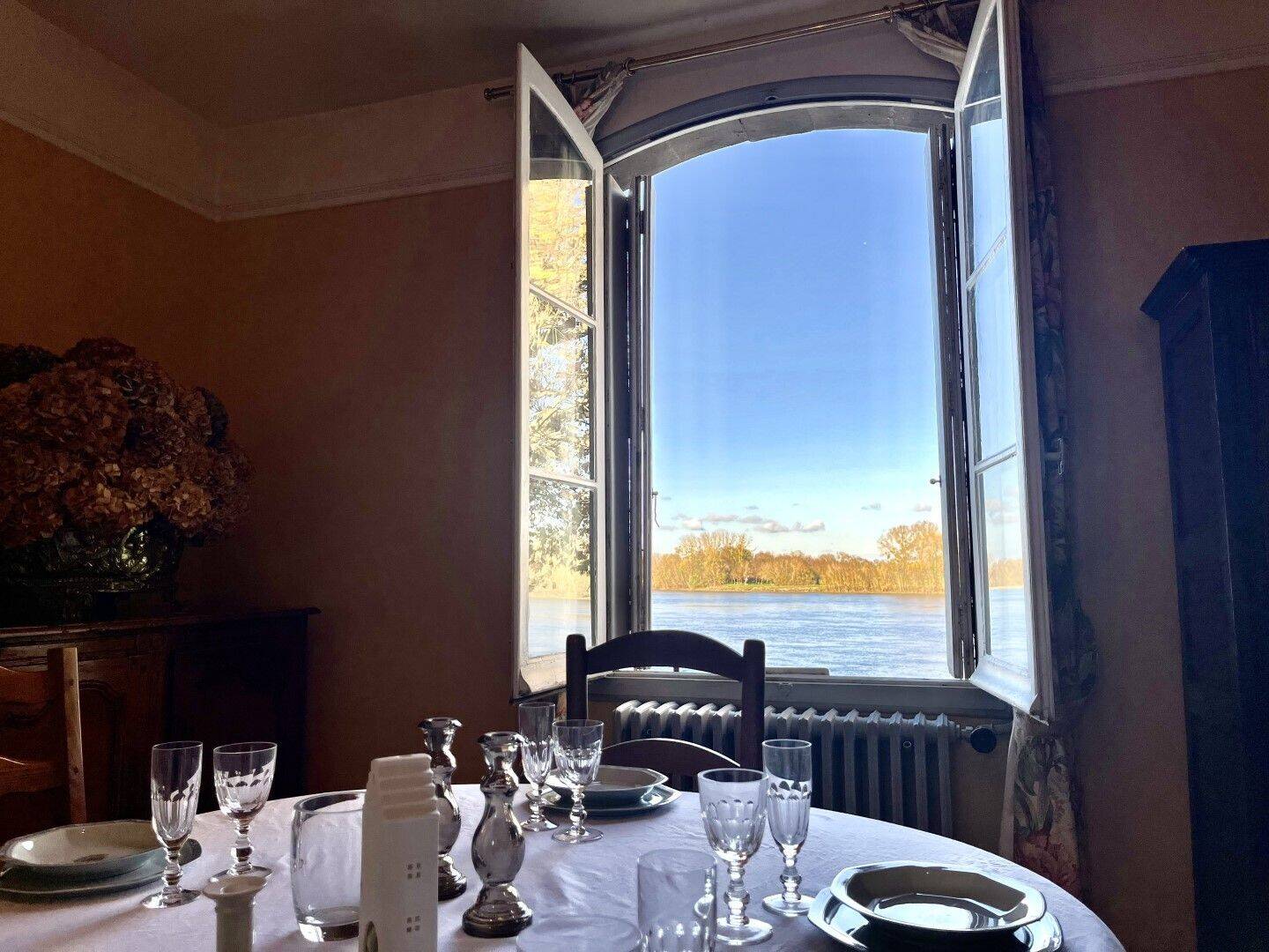 Maison 7 pièces 180 m² · à Montsoreau · 180 m² · 460 000 €