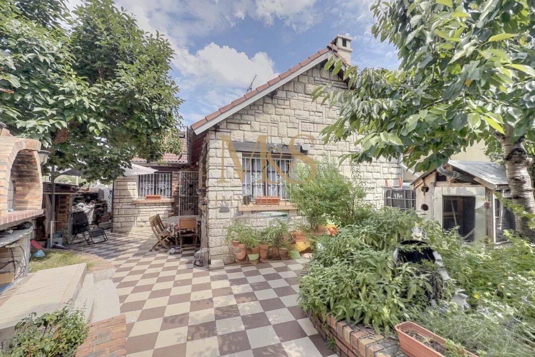Maison 5 pièces 70 m² · à Bondy · 70 m² · 279 000 €