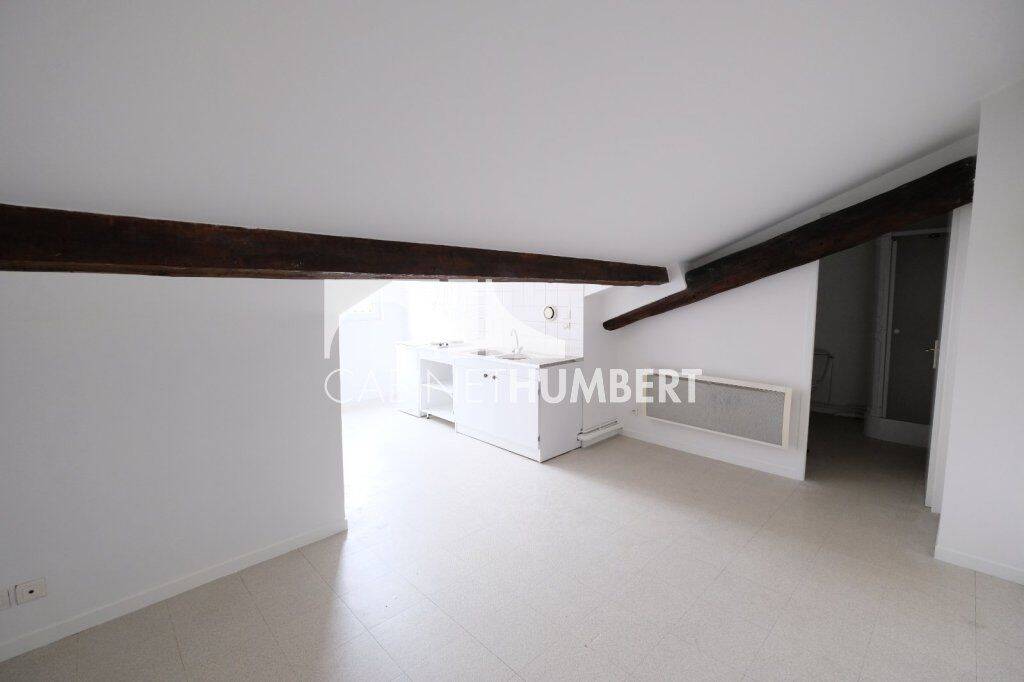 Appartement 1 pièce 18 m² · à Saint-Étienne · 18 m² · 290 €