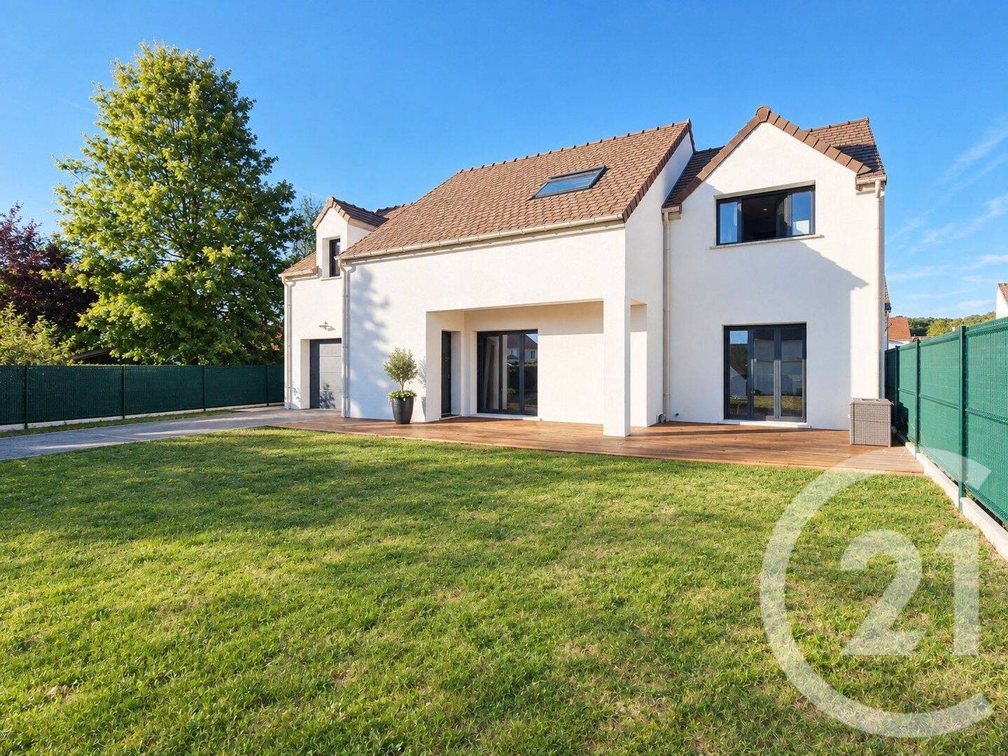 Maison 6 pièces 151 m² · à Saint-Arnoult-en-Yvelines · 151 m² · 425 000 €