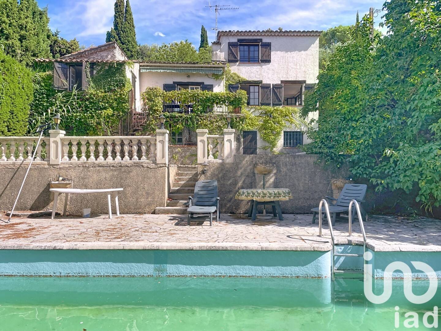 Maison 5 pièces 130 m² · à Saint-Paul-en-Forêt · 130 m² · 399 000 €