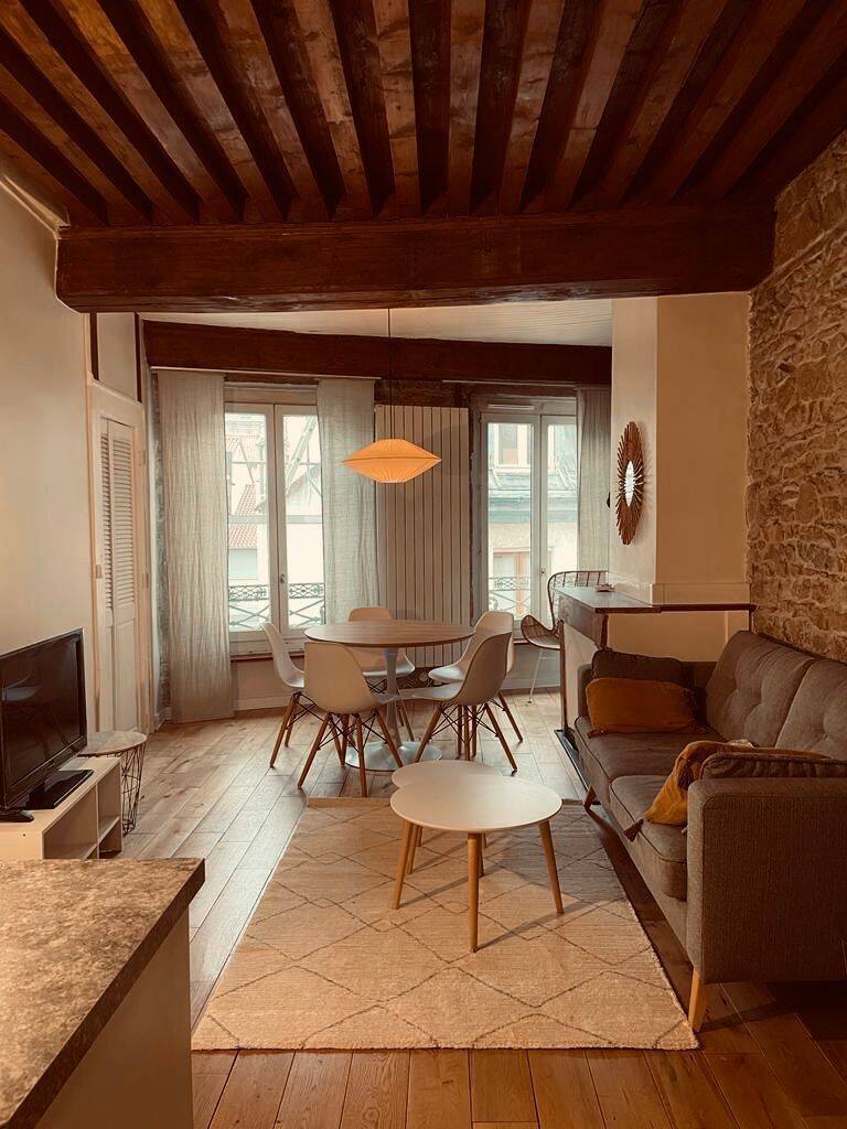 Appartement 2 pièces 42 m² · à Lyon 1er Arrondissement · 42 m² · 950 €/mois