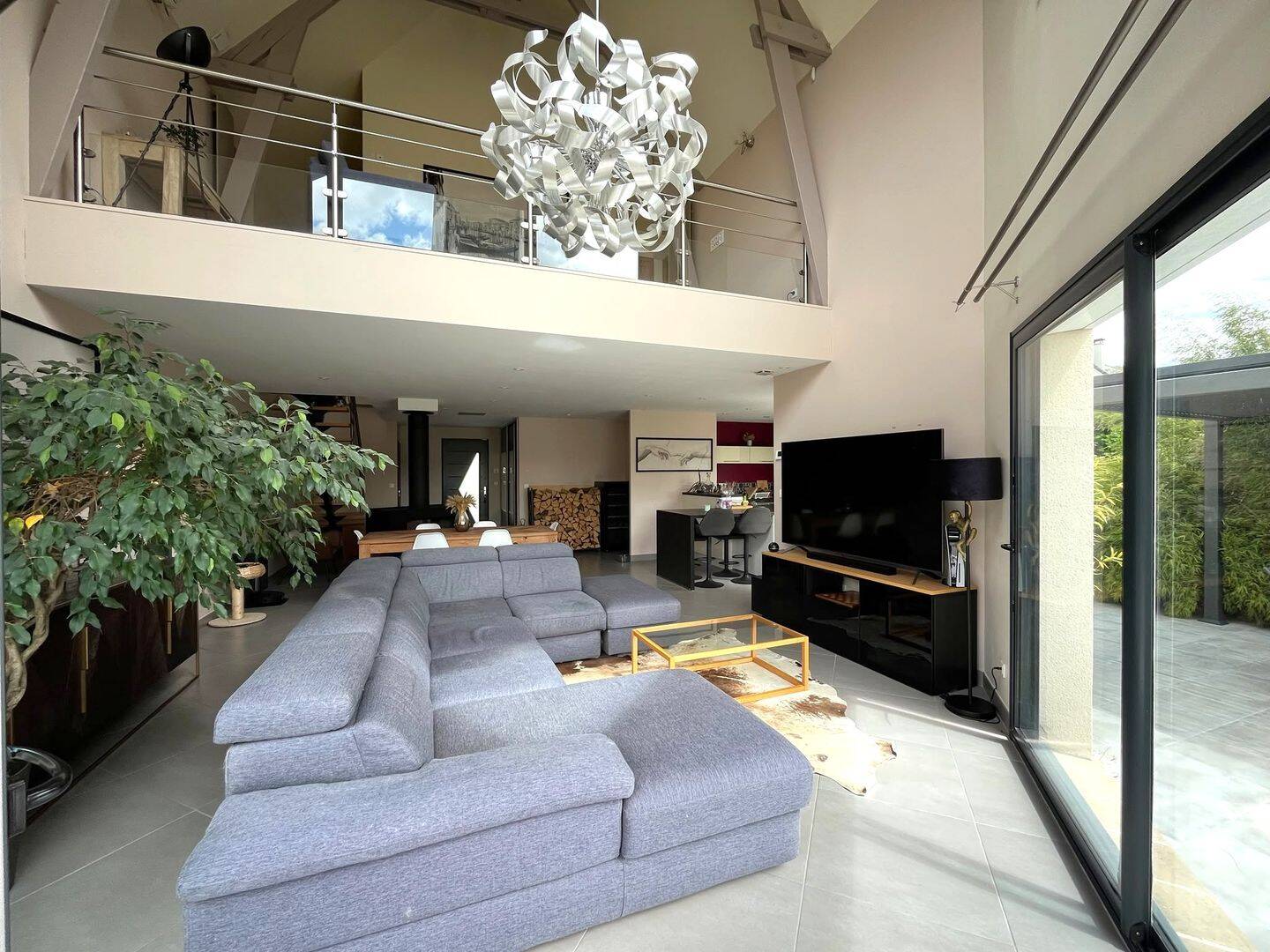Maison 7 pièces 197 m² · à Val-de-Reuil · 197 m² · 595 000 €