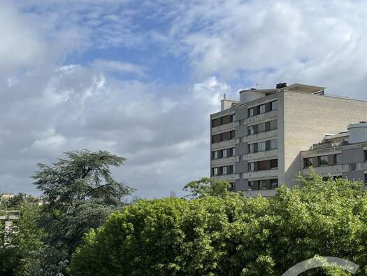 Appartement à vendre 350 000 € 2 pièces 1 chambre 54,6 m² 2ème étage Saint-Cloud 92210