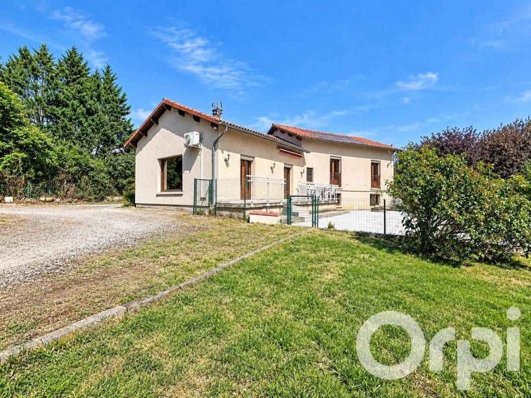 Maison 5 pièces 128 m² · à Landorthe · 128 m² · 216 000 €