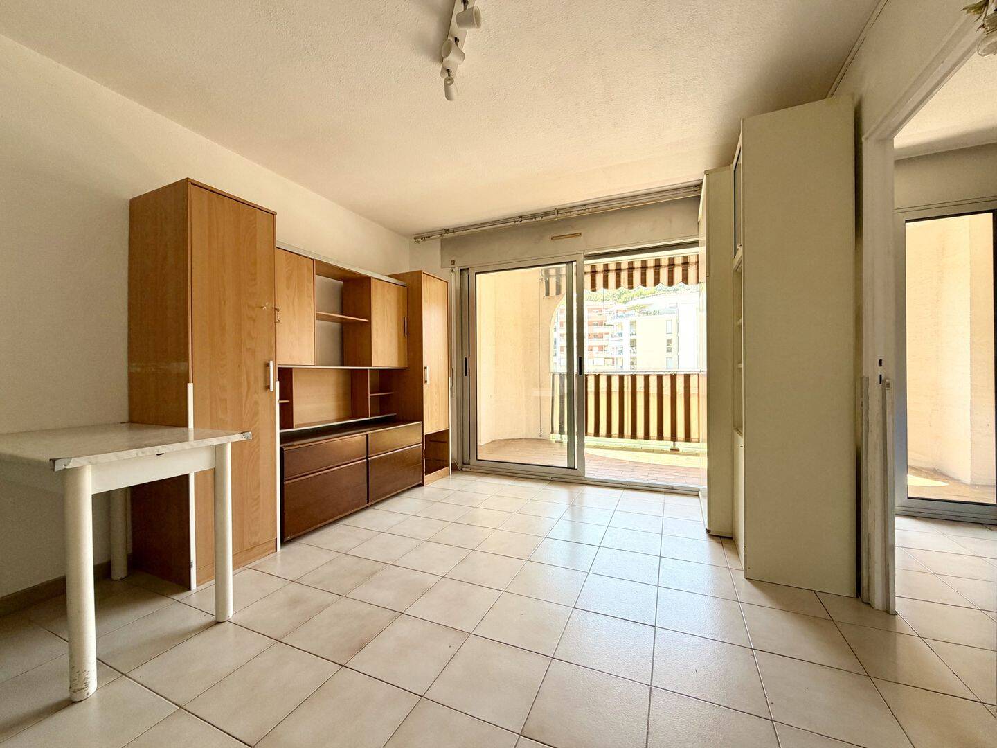 Appartement 1 pièce 31 m² · à Menton · 31,2 m² · 159 000 €