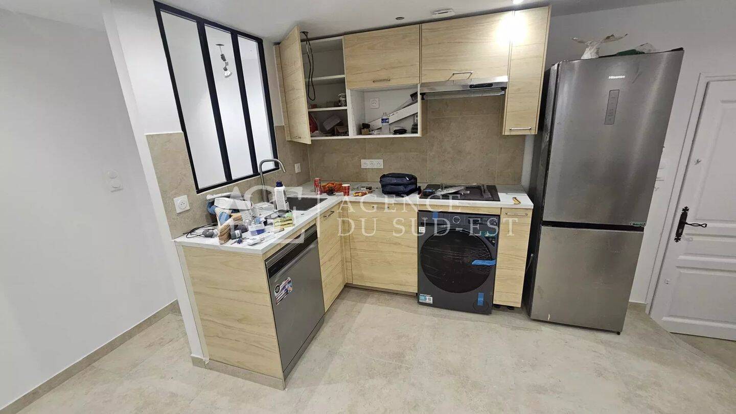Appartement 1 pièce · à Aix-en-Provence · 945 €/mois