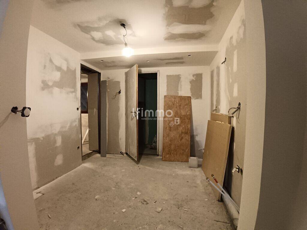 Appartement 5 pièces 116 m² · à Ballersdorf · 116 m² · 72 000 €