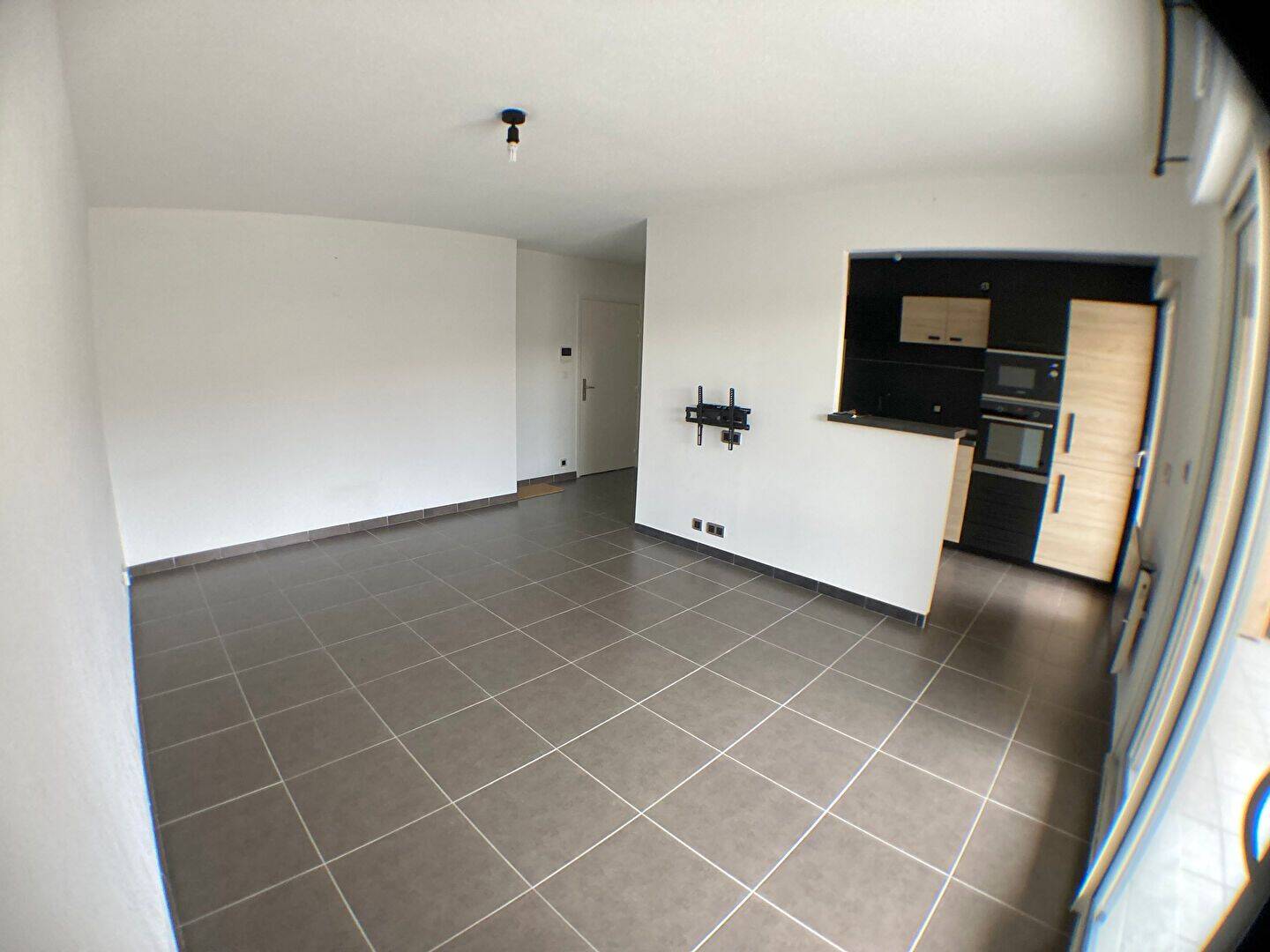 Appartement 3 pièces 62 m² · à Aix-en-Provence · 62 m² · 1 377 €