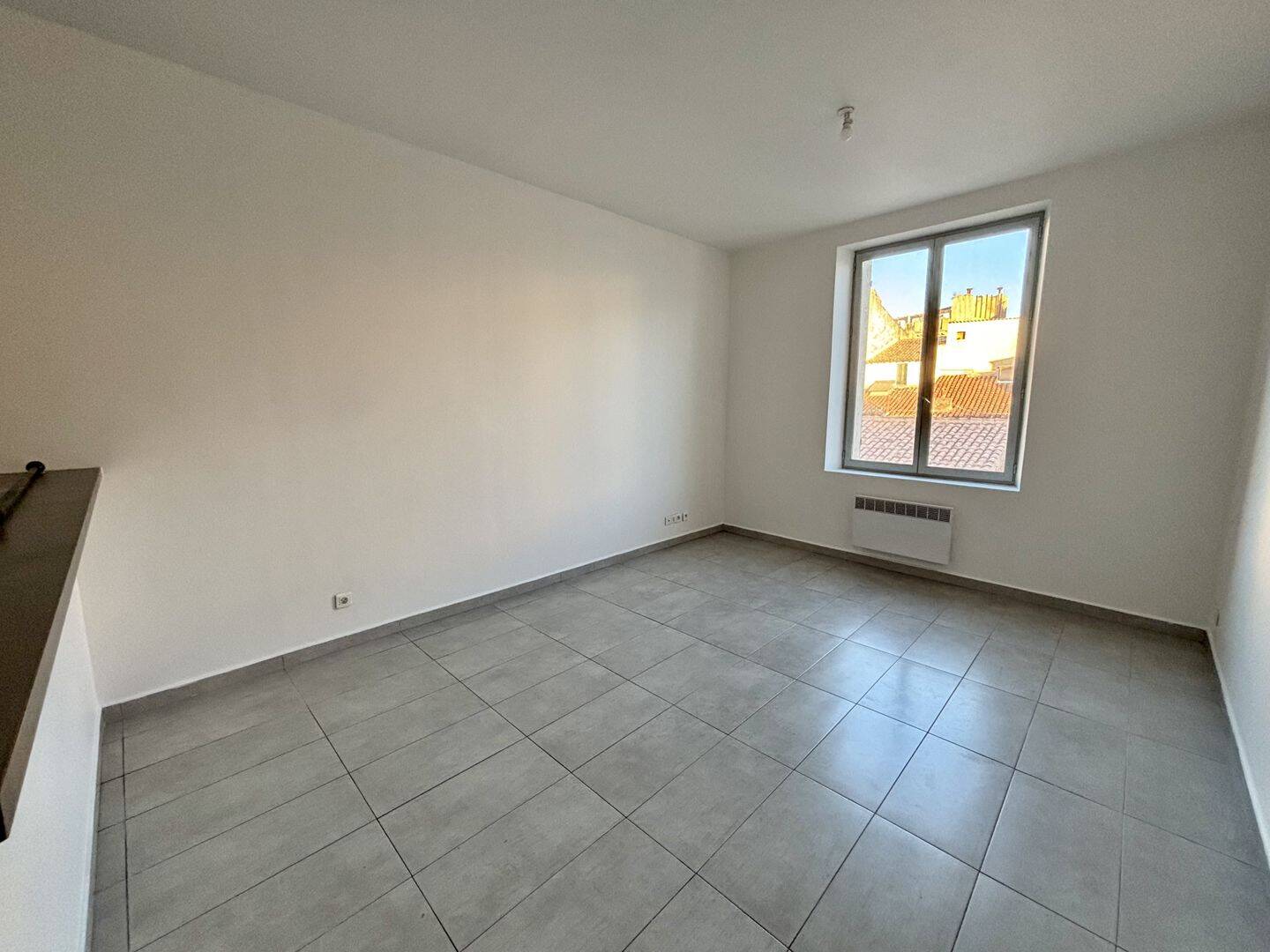 Appartement 2 pièces 34 m² · à Marseille 1er Arrondissement · 34 m² · 690 €