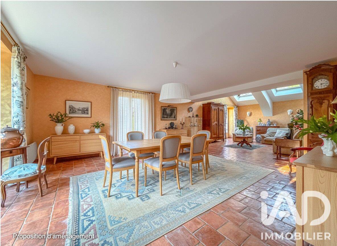 Maison 6 pièces 211 m² · à Betton · 211 m² · 521 000 €
