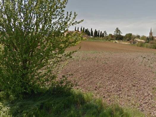 Terrain constructible viabilisé à vendre 92 000 € 652 m² de terrain Ségreville 31460