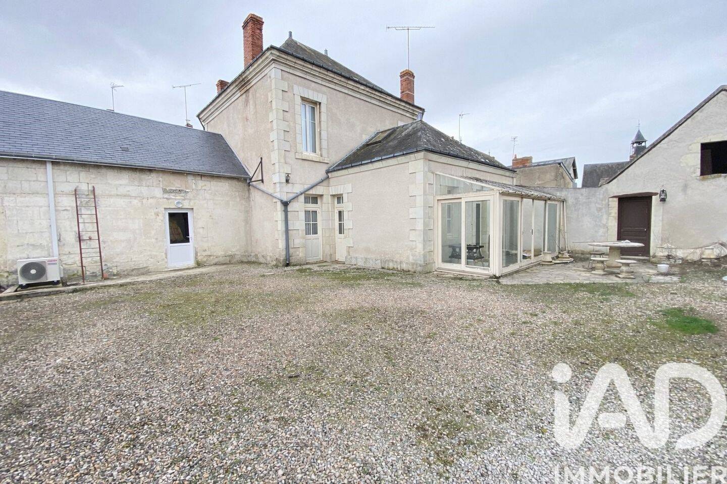 Maison 5 pièces 133 m² · à Écueillé · 133 m² · 107 500 €
