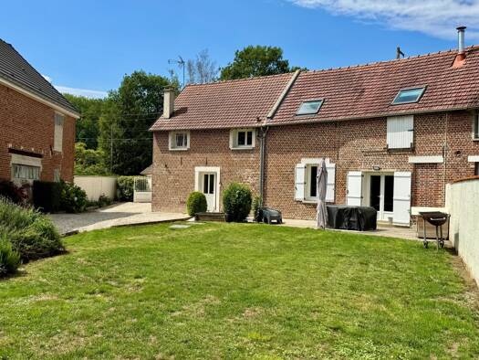 Maison à vendre 204 000 € 7 pièces 5 chambres 152 m² 535 m² de terrain Gratibus 80500