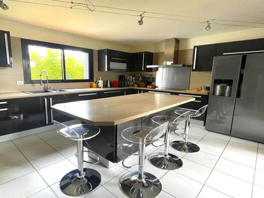 Maison à vendre 699 000 € 5 pièces 4 chambres 235 m² 2 000 m² de terrain Ramassiers-Marots Cabriol Colomiers 31770