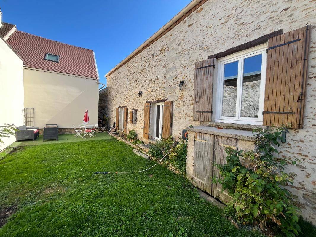 Maison 4 pièces 101 m² · à Rozay-en-Brie · 101 m² · 239 000 €
