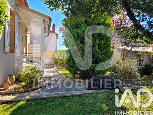 Maison à vendre 119 000 € 4 pièces 2 chambres 79 m² 350 m² de terrain Marais-Villars Montluçon 03100