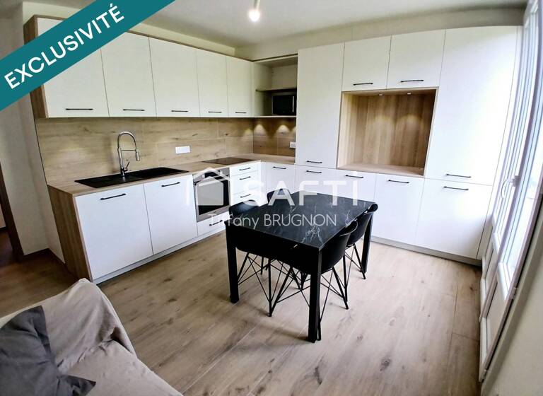 Appartement à vendre 115 000 € 4 pièces 3<br/>chambres 55 m²<br/>superficie 5/10<br/>étage Abbaye Grenoble 38100