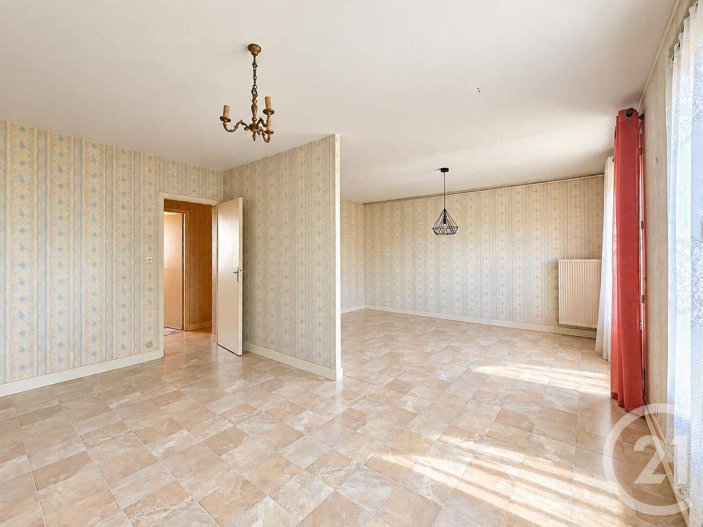 Appartement 4 pièces 67 m² · à Chartres · 67,1 m² · 95 000 €