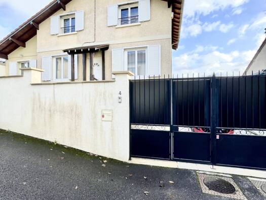 Maison à vendre 435 000 € 5 pièces 3 chambres 93 m² 376 m² de terrain Les Sources-Le Stade Soisy-sous-Montmorency 95230