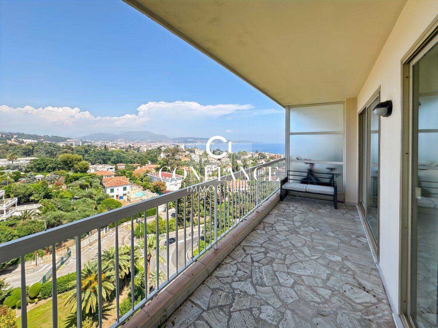 Appartement 3 pièces 68 m² · à Nice · 68,2 m² · 1 860 €
