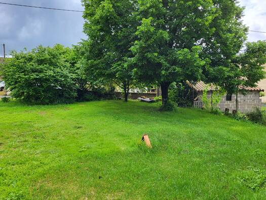 Terrain constructible à vendre 20 000 € 455 m² de terrain Marigny-Chemereau 86370