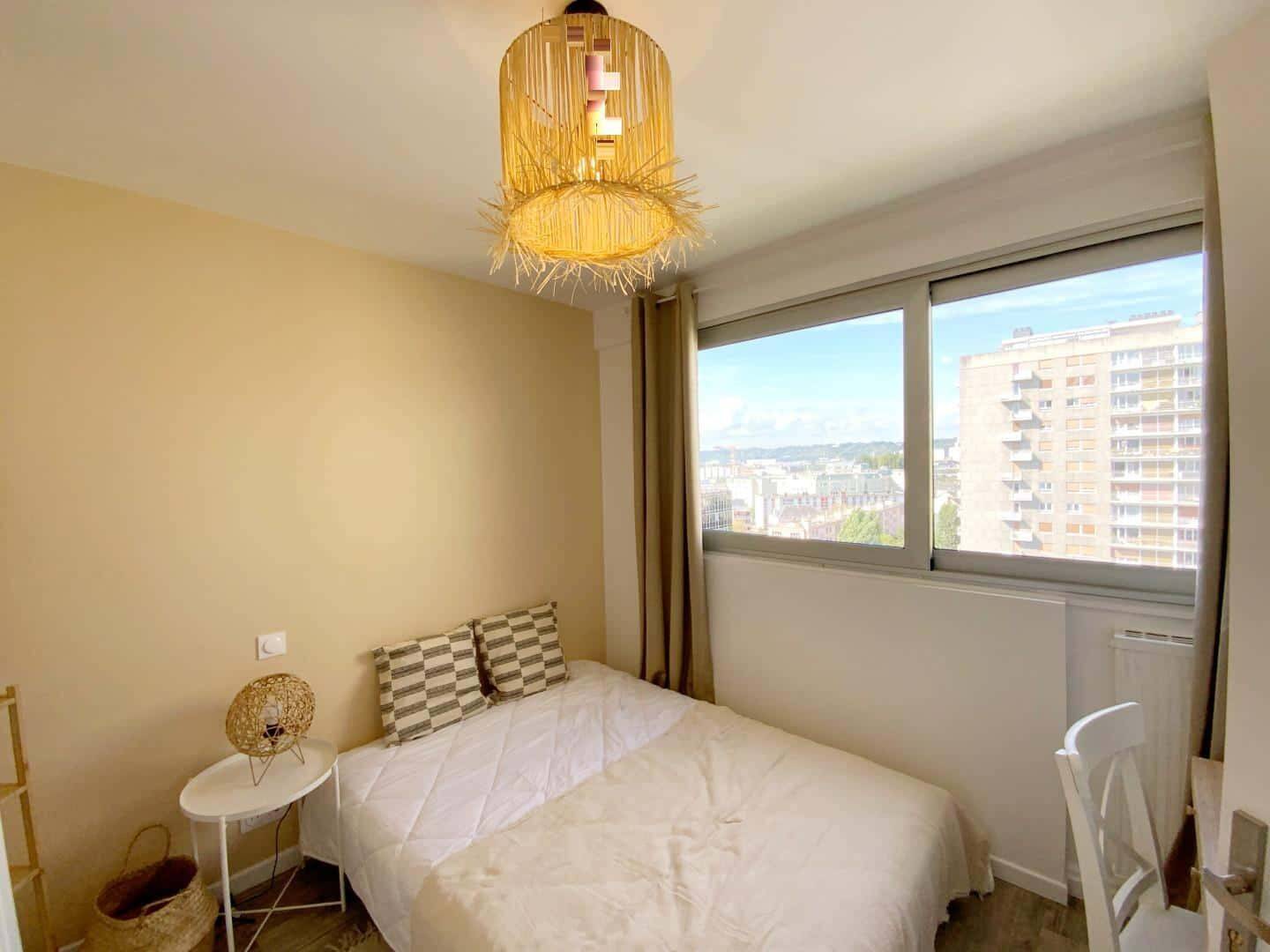 1 pièce 15 m² · à Rouen · 15 m² · 345 €