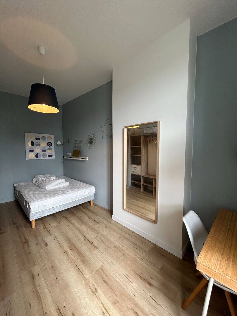 1 pièce 14 m² · à Bordeaux · 14 m² · 575 €