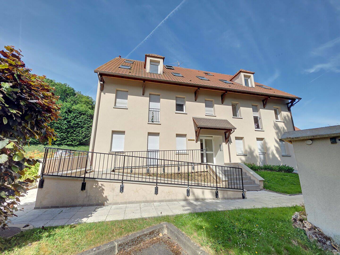 Appartement 2 pièces 39 m² · à Épernon · 39 m² · 650 €
