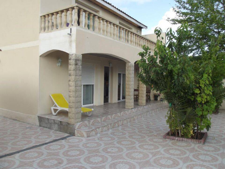 Maison 5 pièces 150 m² · à Bordeaux · 150 m² · 1 650 €/mois