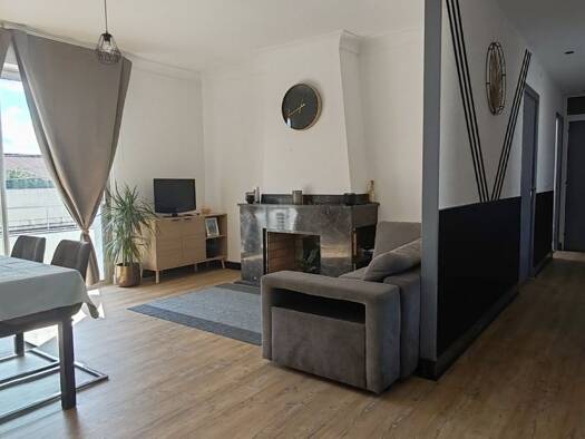 Appartement à vendre 175 000 € 5 pièces 3 chambres 107 m² Étage 1/1 Martinet-Vignemale Tarbes 65000