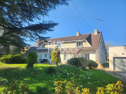 Maison à vendre 254 000 € 6 pièces 5 chambres 158 m² 2 345 m² de terrain Longueville 77650