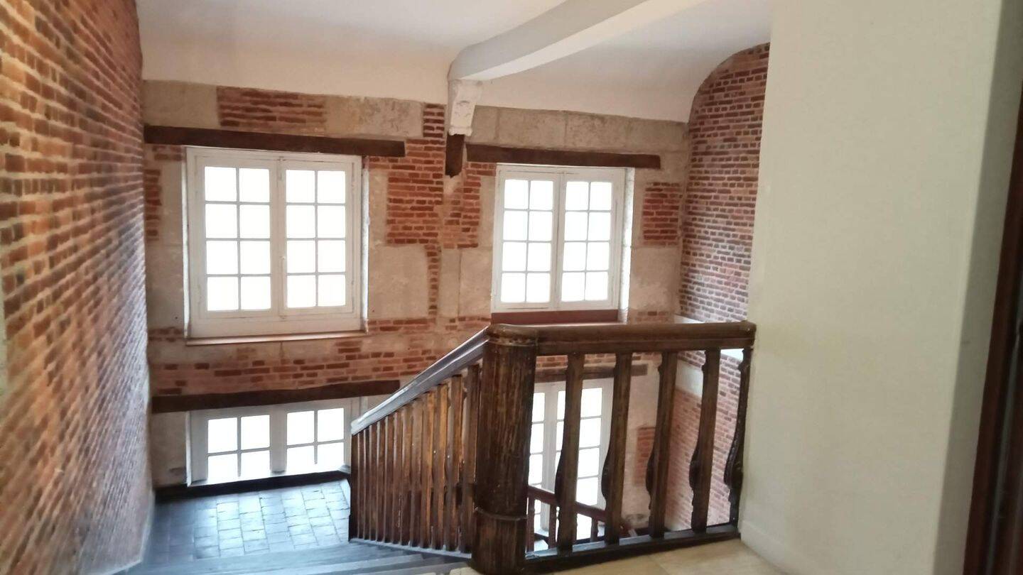 Appartement 5 pièces 133 m² · à Lisieux · 133 m² · 279 000 €