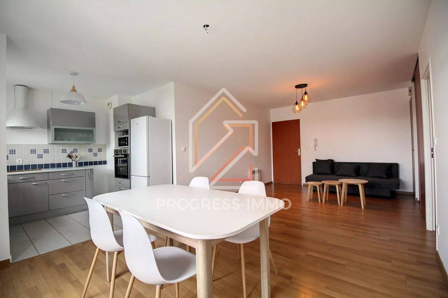 Appartement 2 pièces 47 m² · à Pontault-Combault · 47 m² · 968 €