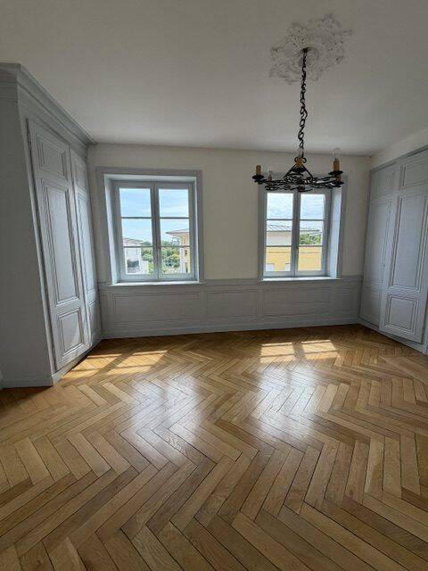 Appartement 4 pièces 99 m² · à Vernaison · 99 m² · 1 179 €