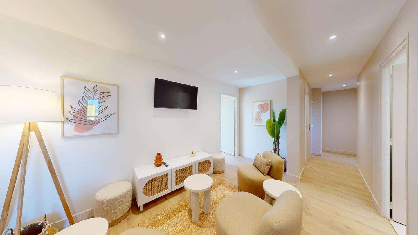 Room in Carré de Saxe, Rennes for 84 m² with 5 bedrooms - Coloca — 5