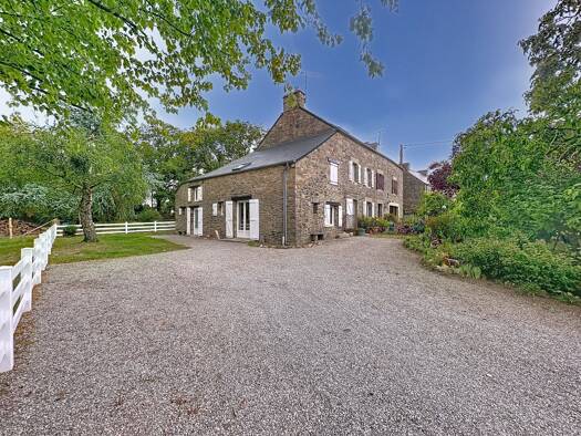 Maison à vendre 280 000 € 6 pièces 3 chambres 163 m² 5 282 m² de terrain Peillac 56220