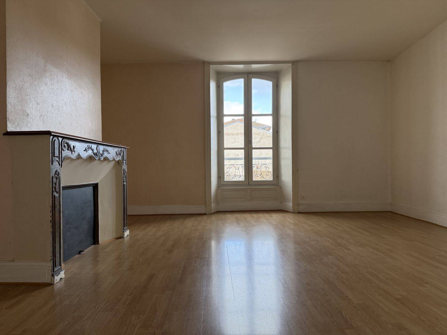 Appartement 4 pièces 106 m² · à Aurillac · 106 m² · 108 000 €