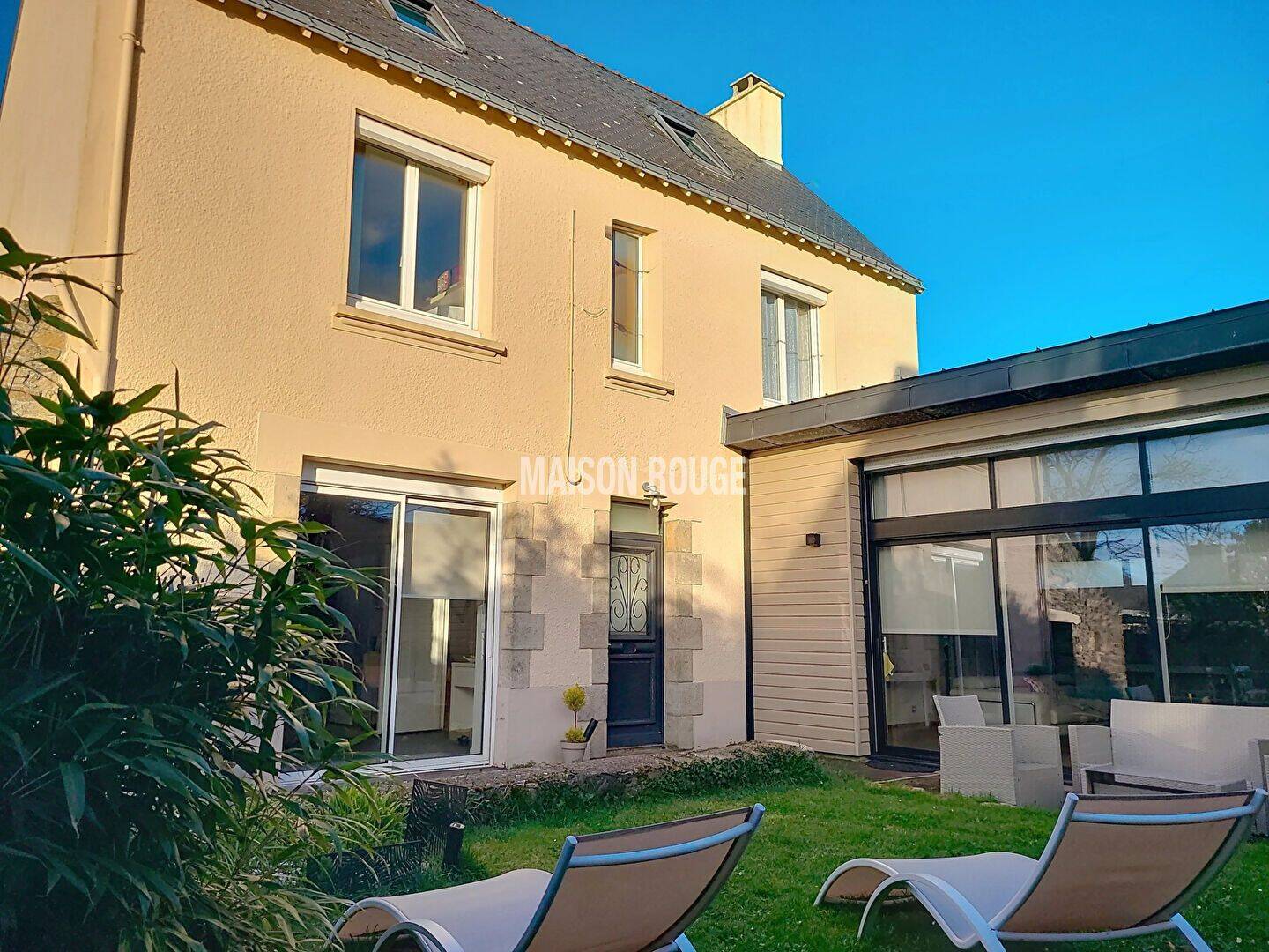 Maison 6 pièces 182 m² · à Bono · 182 m² · 597 400 €