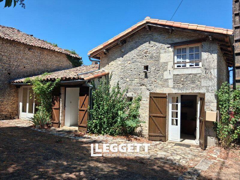 Maison 6 pièces 42 m² · à Blanzay · 42 m² · 61 600 €