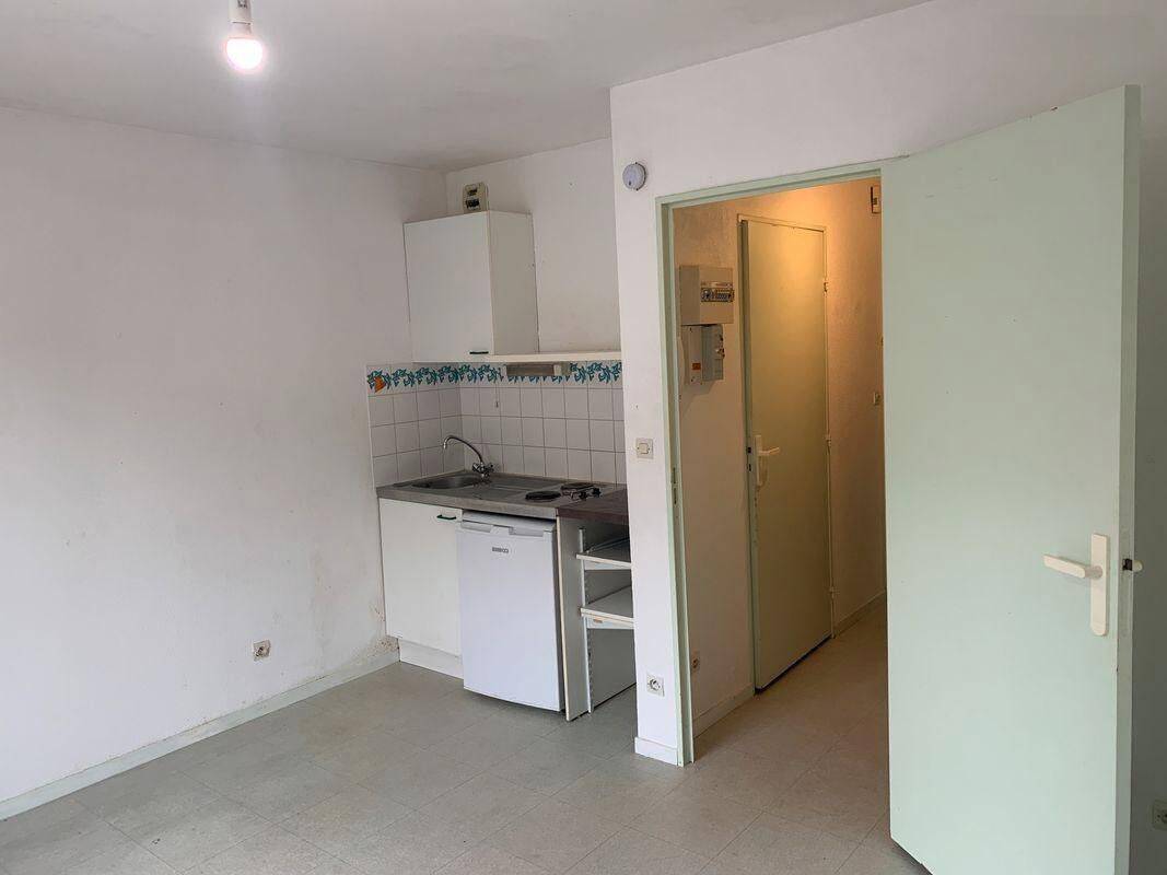 Appartement 1 pièce 18 m² · à Nantes · 18 m² · 450 €